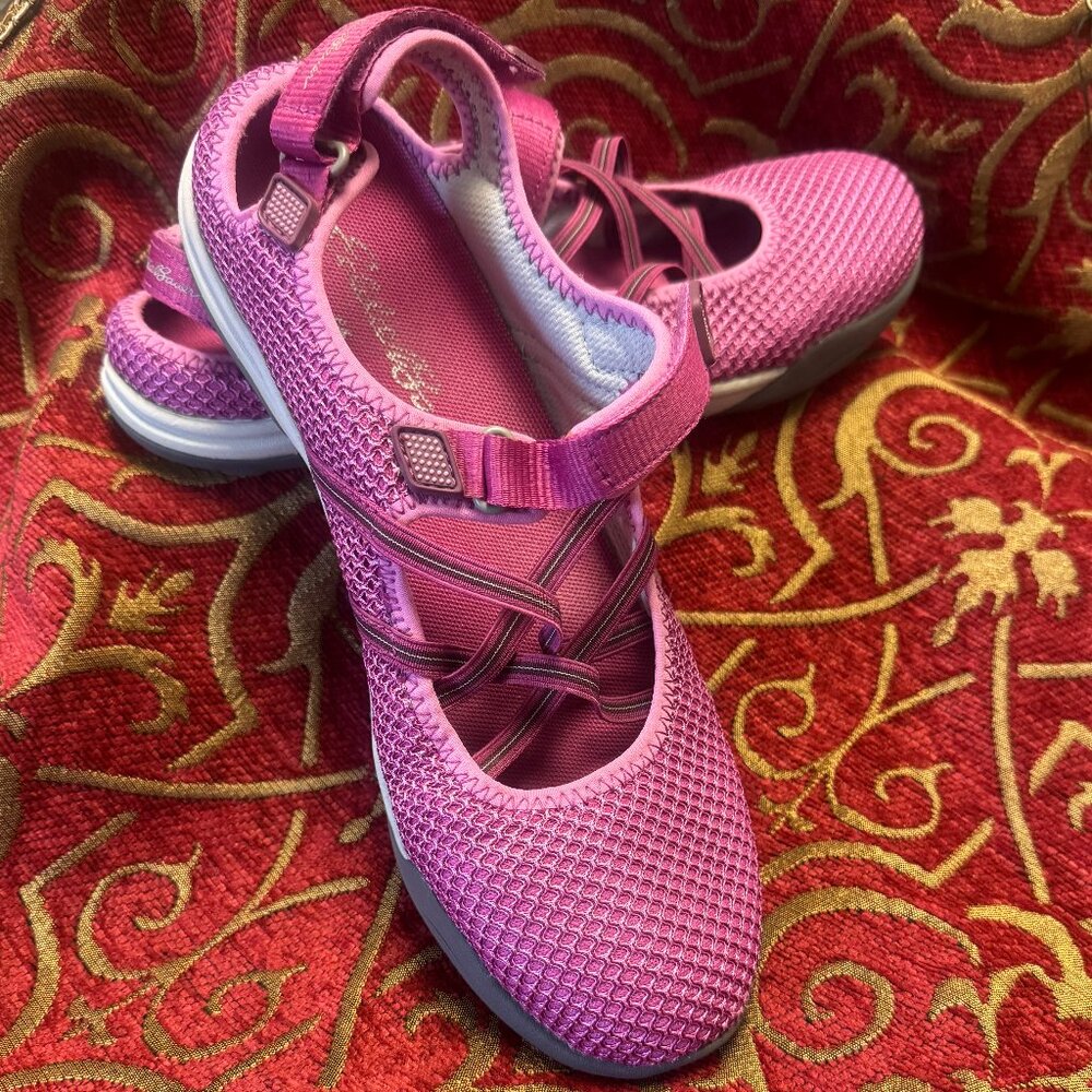 Eddie Bauer Raspberry Mary Jane Motion MidLite Mesh Hiking Shoes 9.5M